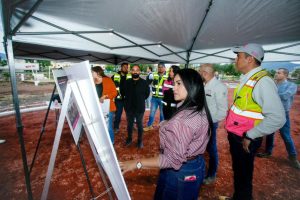 Macroglorieta de Villas del Pedregal: Gladyz Butanda-Morelia Informativo