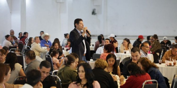 Club Rotario "Puruándiro Purépecha": Alfonso Martínez-Morelia Informativo