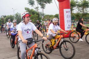En bici contra las adicciones: Ijumich-Morelia Informativo