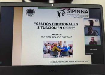 Fiscalía General capacita a docentes de Zitácuaro en materia de gestión emocional