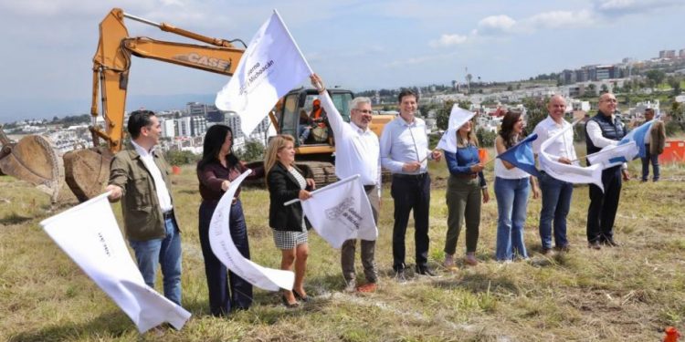 Arranca Bedolla ampliación de la avenida Amalia Solórzano oriente, en Morelia