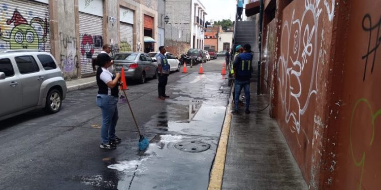 Limpieza integral del Mercado Nicolás Bravo: Gobierno de Morelia-Morelia Informativo