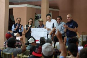 Programa de regularización de colonias: Alfonso Martínez-Morelia Informativo