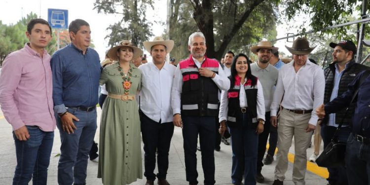 Supervisa Bedolla segunda fase de obras en Paseo de la Revolución, en Uruapan-Morelia Informativo