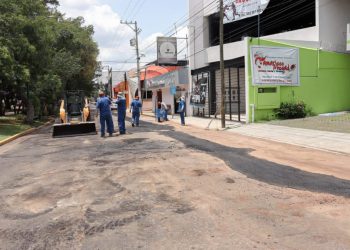 Adolfo Torres supervisa conclusión de trabajos en Boulevard García de León-Morelia Informativo
