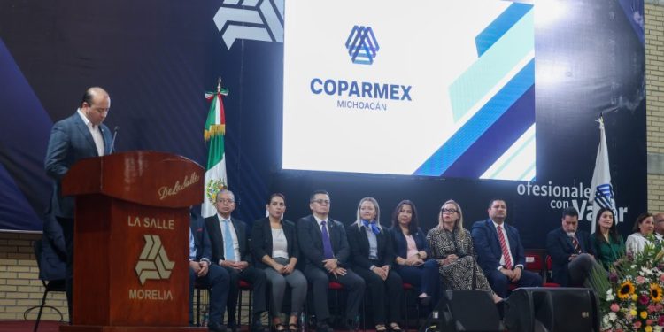 Reconocimiento Coparmex de la Excelencia Educativa 2025: UMSNH-Morelia Informativo