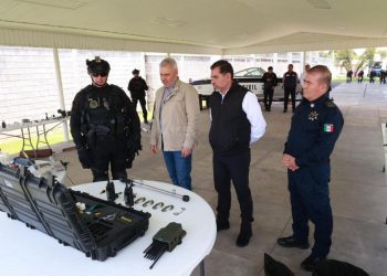 Equipo especializado antibombas de la Guardia Civil: Bedolla-Morelia Informativo