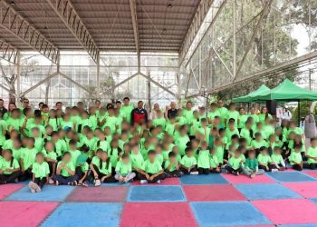 Adolfo Torres destaca valores y cuidado del agua en curso infantil del STASPE