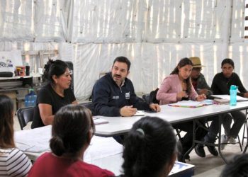 Yankel Benítez da seguimiento a  obra de drenaje en la colonia Rubén Jaramillo