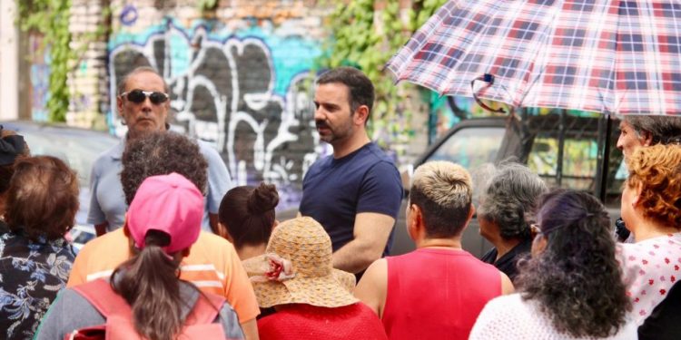 En Ciudad Industrial, se reúne Yankel Benítez con vecinos para establecer orden en negocios