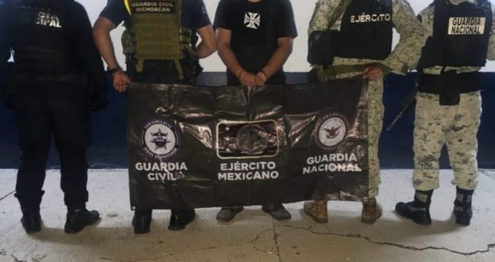 En Operación Apatzingán, detenido hombre con más de un kilo de metanfetamina: SSP