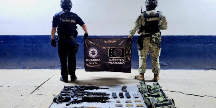 SSP asegura 4 fusiles, 4 vehículos y municiones en Operación Apatzingán: SSP