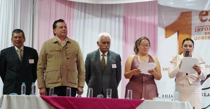 En Erongarícuaro hasta los muertos recibían despensas, denuncia alcaldesa en Primer Informe de Gobierno