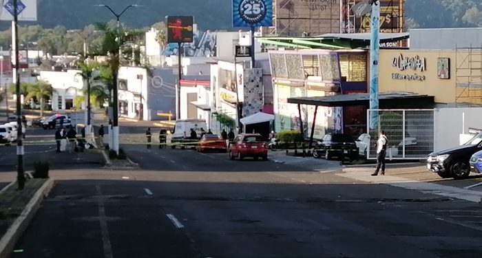 Asesinan a hombre en la Av. Enríque Ramírez