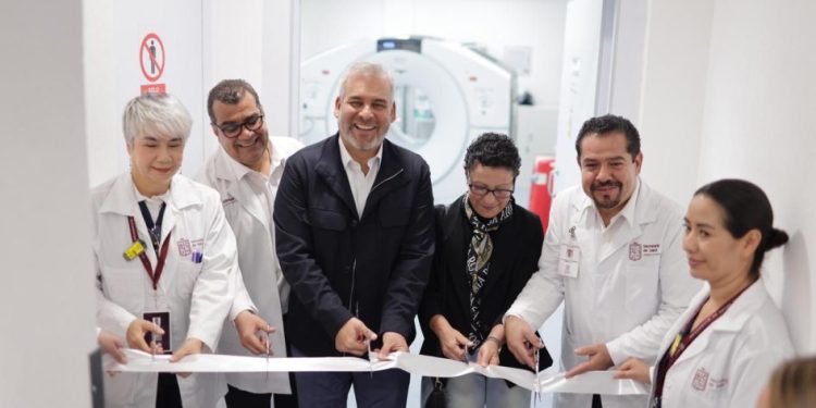 Bedolla pone en marcha equipo de vanguardia para detectar y tratar el cáncer en Michoacán-Morelia Informativo