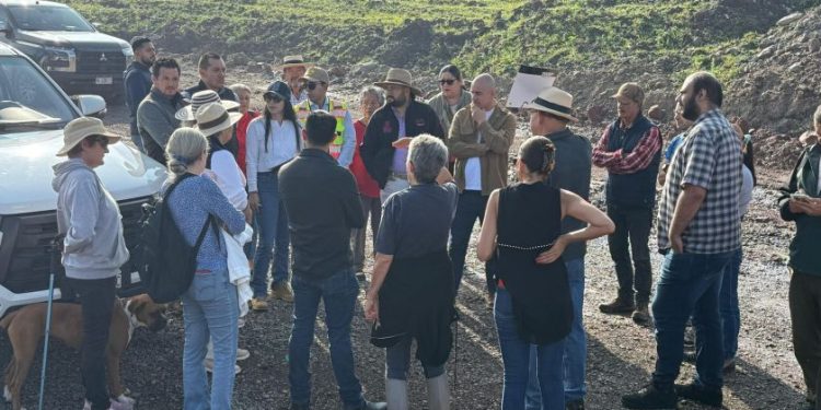 Adolfo Torres se reúne con vecinos de Cerritos de San José en atención a necesidades de infraestructura hídrica-Morelia Informativo
