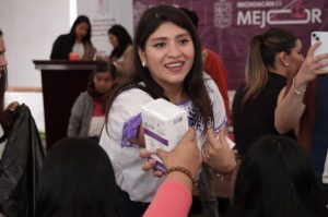 Dignidad menstrual llega a más de mil 500 michoacanas con la caravana Jalo x las Mujeres-Morelia Informativo