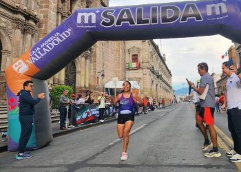 Escuela Purépecha conquista ‘Carrera de Relevos de la Independencia’ de Imcufide