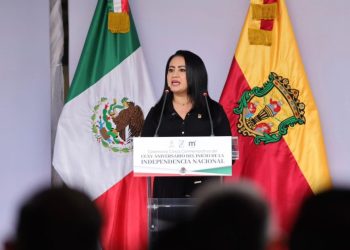 215 Aniversario de la Independencia de México: Gladyz Butanda-Morelia Informativo