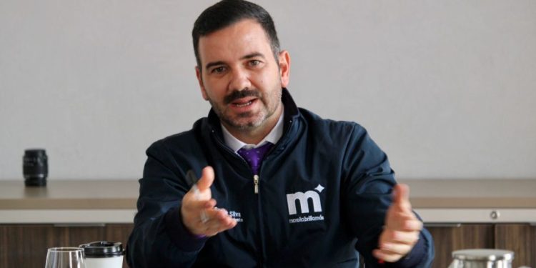 Afinan Yankel Benítez y vecinos de Ríos Mexicanos gestión de servicios