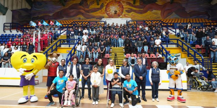 A ser embajadores del buen hacer invita Yarabí Ávila a estudiantes nicolaitas; UMSNH y CRIT suman fuerzas-Morelia Informativo