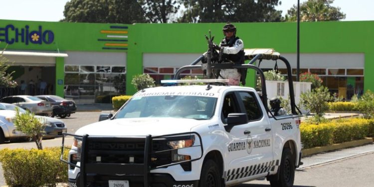 Más de 150 elementos de fuerzas estatales y federales resguardan Uruapan: SSP