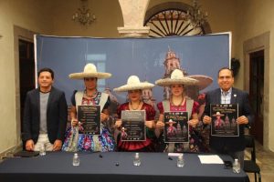 ‘Pasarela Monumental’ de la China Poblana-Morelia Informativo
