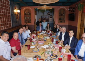 Bedolla promueve inversión a empresarios hispanos de Illinois-Morelia Informativo