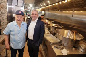 Bedolla promueve inversión a empresarios hispanos de Illinois-Morelia Informativo