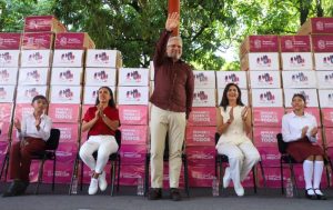 Tenis de Jalo a Estudiar son apoyo a la economía familiar: Gabriela Molina-Morelia Informativo