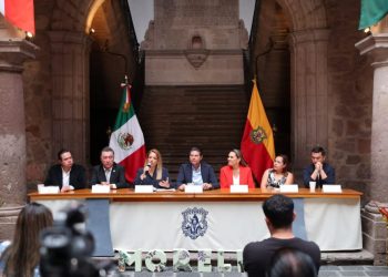 Presenta Alfonso Martínez temporada de festivales de Morelia