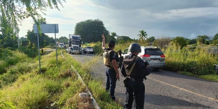 Restablecido el libre tránsito en carreteras de Michoacán: Raúl Zepeda-Morelia Informativo
