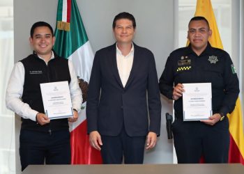 Entrega Alfonso Martínez nombramiento a Pablo Alarcón como Comisionado