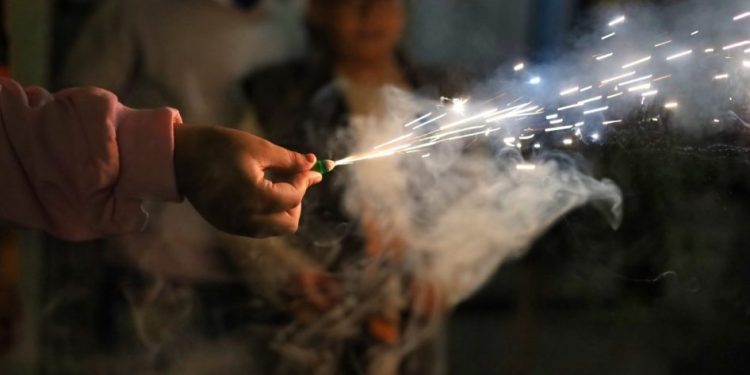 SSM llama a evitar el uso de pirotecnia en las fiestas patrias