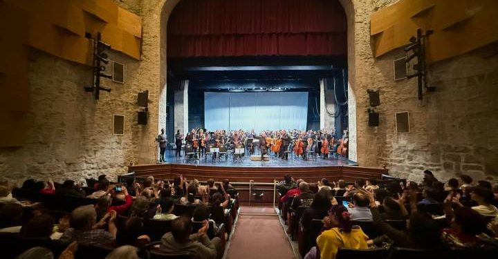 Velada mexicana abre temporada de otoño de la Osidem