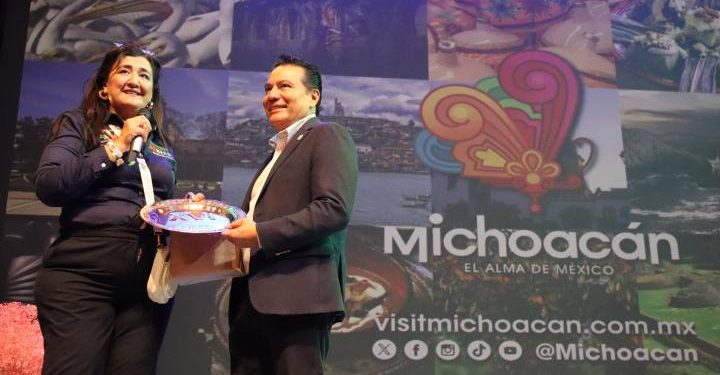 Michoacán recibe a más de 500 guías de turistas de 8 países y 20 estados: Sectur