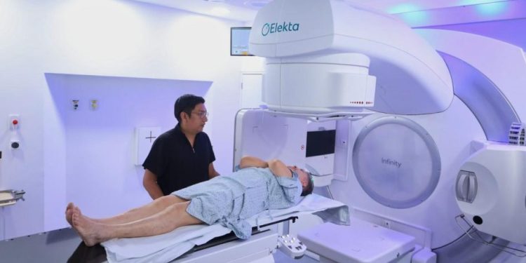 Nuevo equipo facilita detección del cáncer y optimiza el tratamiento: SSM