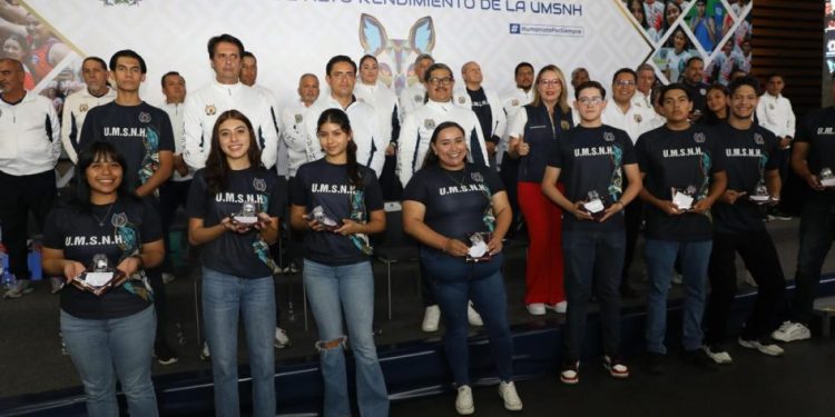En gestión de Yarabí Ávila, la UMSNH se coloca en el Top 10 en el ámbito deportivo universitario