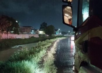 Mantiene Gobierno de Michoacán operativo de vigilancia ante desfogue controlado de la presa de Cointzio