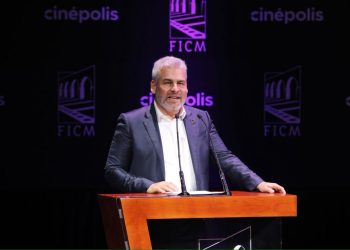 Inaugura Bedolla el 23 Festival Internacional de Cine de Morelia