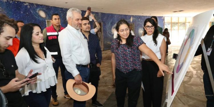 Supervisa Bedolla avances de la modernización del Planetario de Morelia