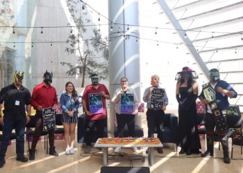 Luchas del Más Allá”, Noche de Máscaras y Catrinas, en el Colegio de Morelia