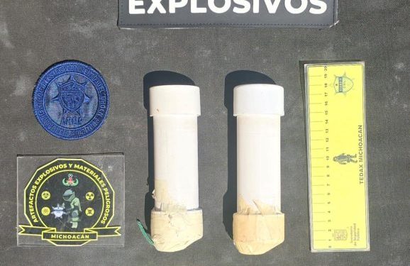 Guardia Civil desactiva 2 explosivos improvisados en manifestación de normalistas