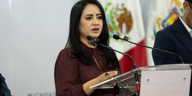 Con obras, conectamos zonas poniente y sur de Morelia: Gladyz Butanda