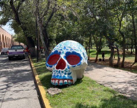 Morelia se viste de fiesta para celebrar el Día de Muertos