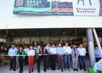 Reconoce industria mueblera del Oriente de Michoacán impulso de la UMSNH