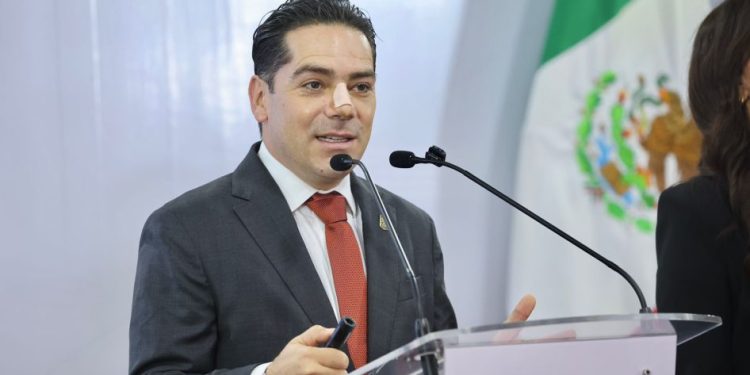Avanza firme construcción del segundo anillo periférico de Morelia: Rogelio Zarazúa