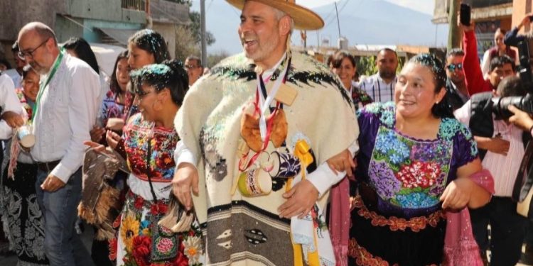 Michoacán avanza en justicia social; 163 mil habitantes de 48 comunidades indígenas en autogobierno: Bedolla