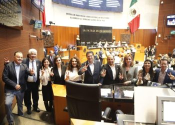 Alfonso Martínez gestiona recursos para Morelia en el Senado