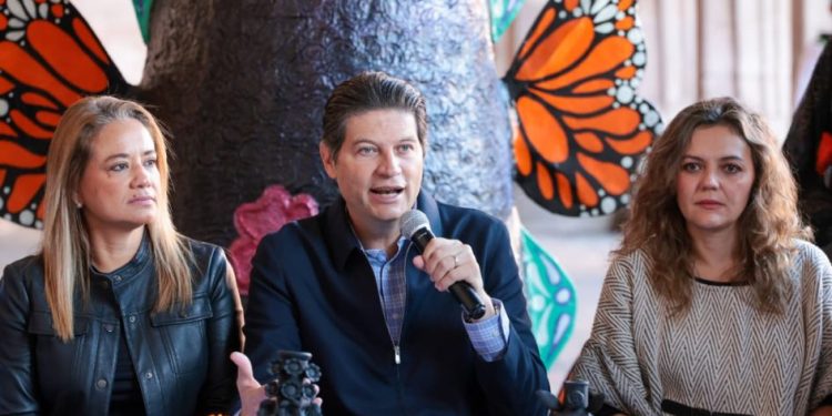 Invita Alfonso Martínez a festejos por Día de Muertos en Morelia